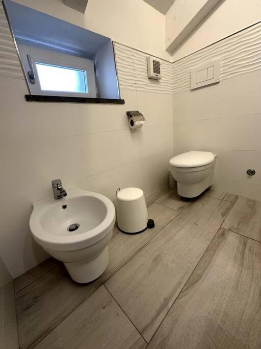 The Sweet Attic Room - De Vivo Realty Meta Di Sorrento Exterior photo
